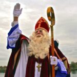 De de grootste sintgarderobe van Maastricht